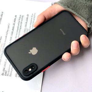 iPhone Xs muovikuori (musta) - suojakuoret